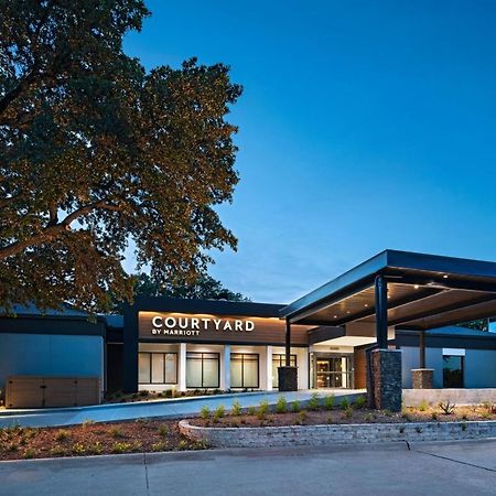 Courtyard By Marriott Dallas Richardson At Spring Valley Extérieur photo