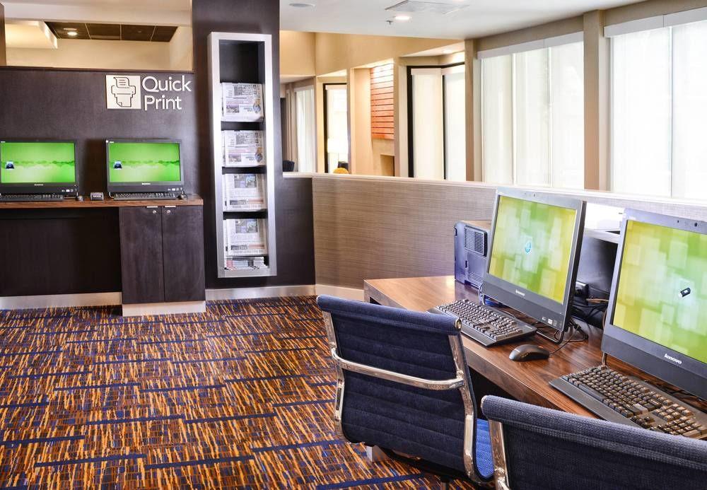 Courtyard By Marriott Dallas Richardson At Spring Valley Extérieur photo