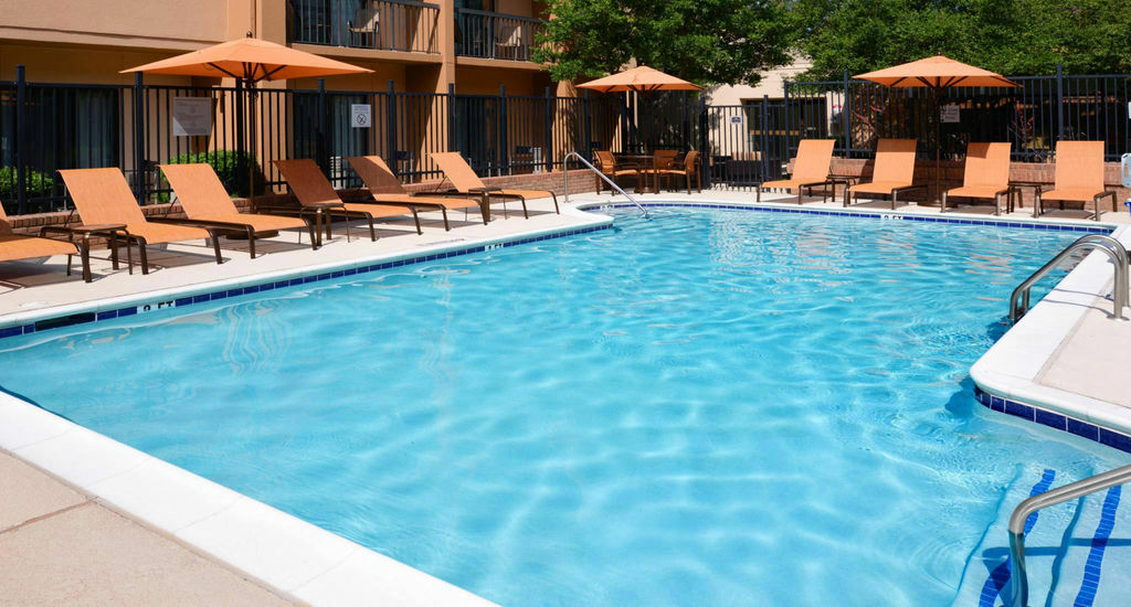 Courtyard By Marriott Dallas Richardson At Spring Valley Extérieur photo